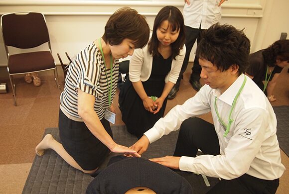 大阪府堺市_テアシス堺鳳整体院_股関節施術